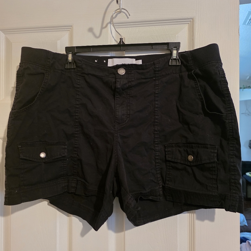 Black Women's Cargo Shorts